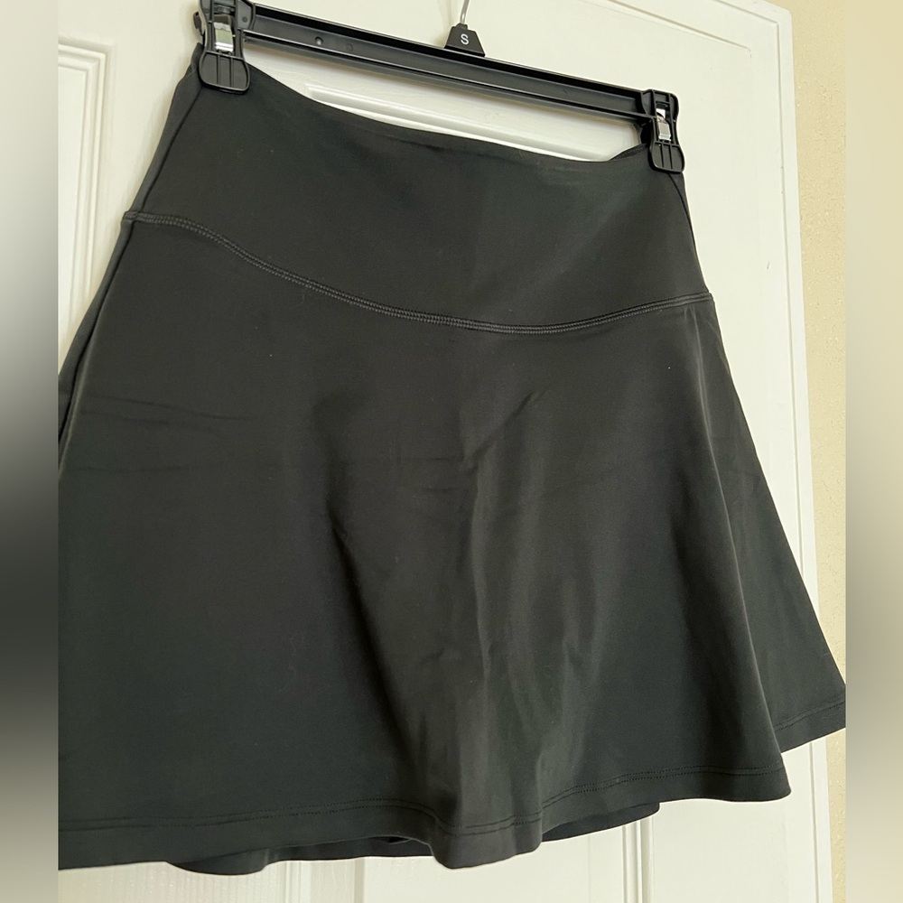 Black Float Ultralight Skort
